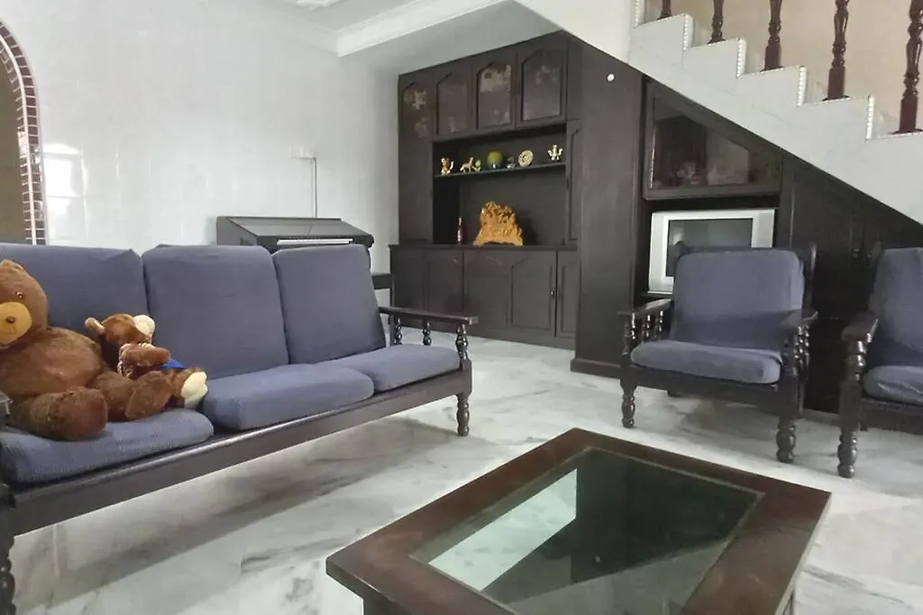 Spacious End-Lot House, 3 Parkings @Ipoh, Tambun Malaysia